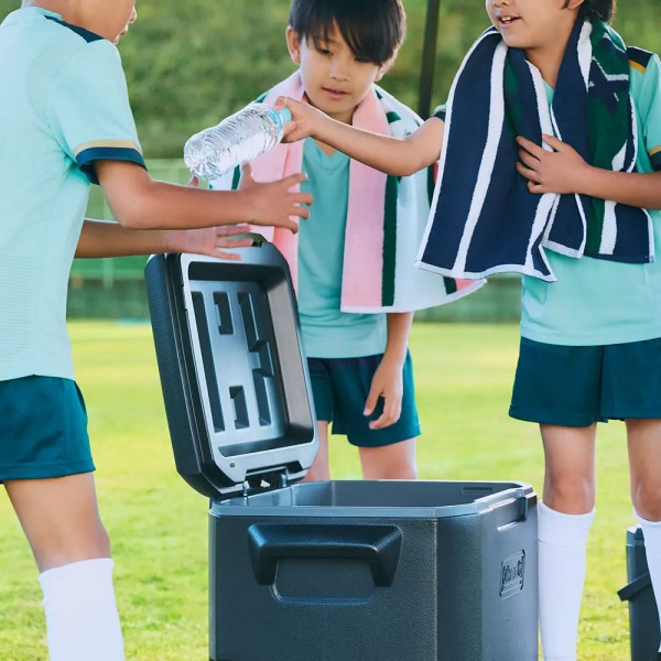 COLEMAN WHEELED COOLER 60QT (JET BLACK)