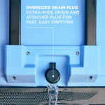 55QT COLEMAN PRO WHEELED HARD COOLER